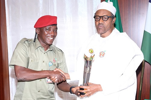 Football loves me, says Buhari