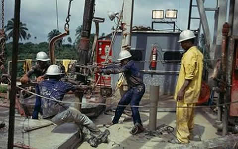 FG to save N200bn from direct sale of crude oil