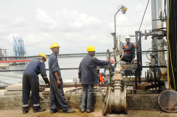 FG to save N200bn from direct sale of crude oil