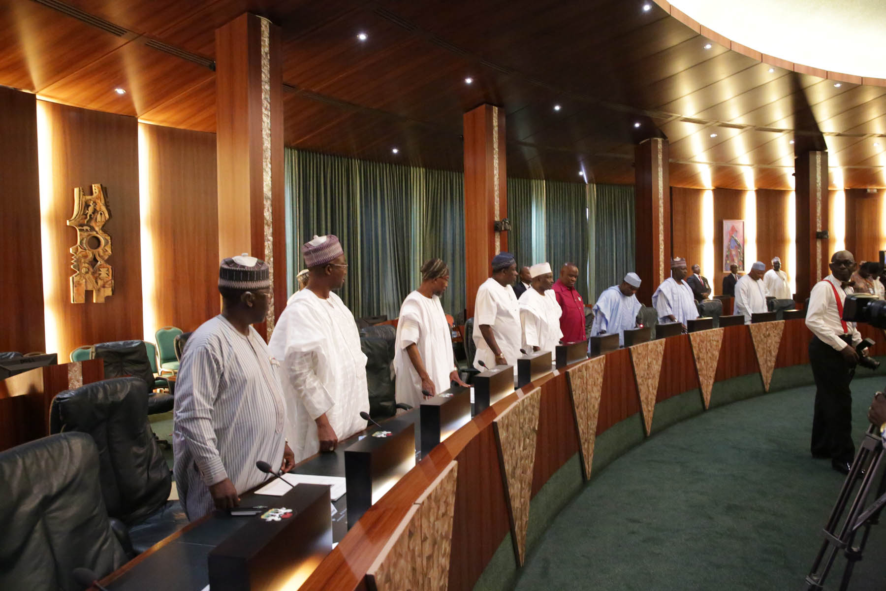 Governors demand more share from federal revenue, 18 months moratorium on debts