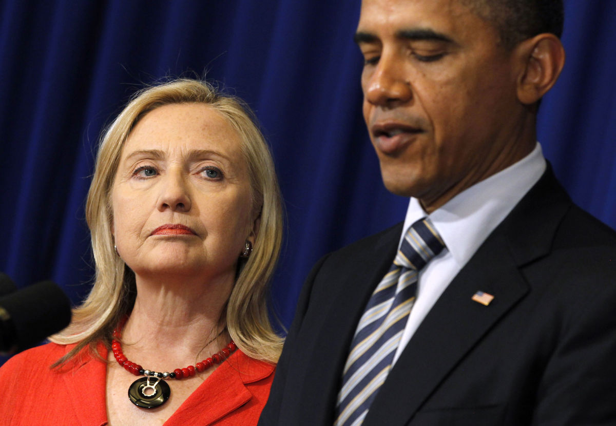 Obama endorses Clinton