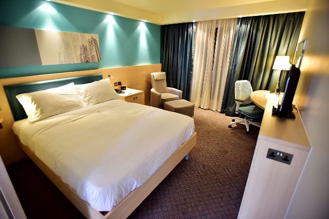 Hilton builds first modular hotel in Africa