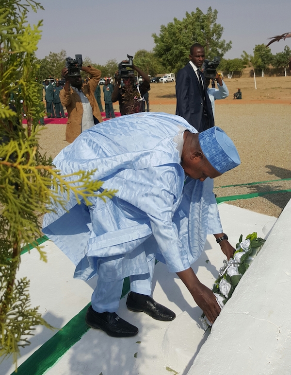 Governor Aminu Bello Masari of Katsina State lying the wreath for the Nigerian fallen heroes on the 2017 Armed Forces Remembrance Day Celebrations at the Military Cenotaph, Katsina on Sunday, January 15, 2016.