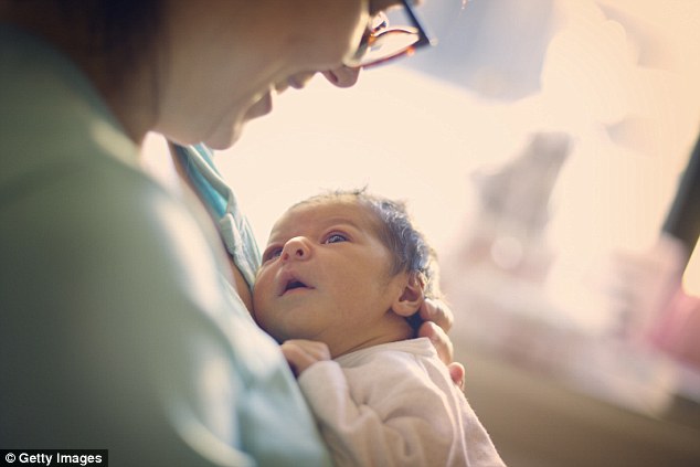 Doctors use new three-person IVF session to deliver baby to infertile couple