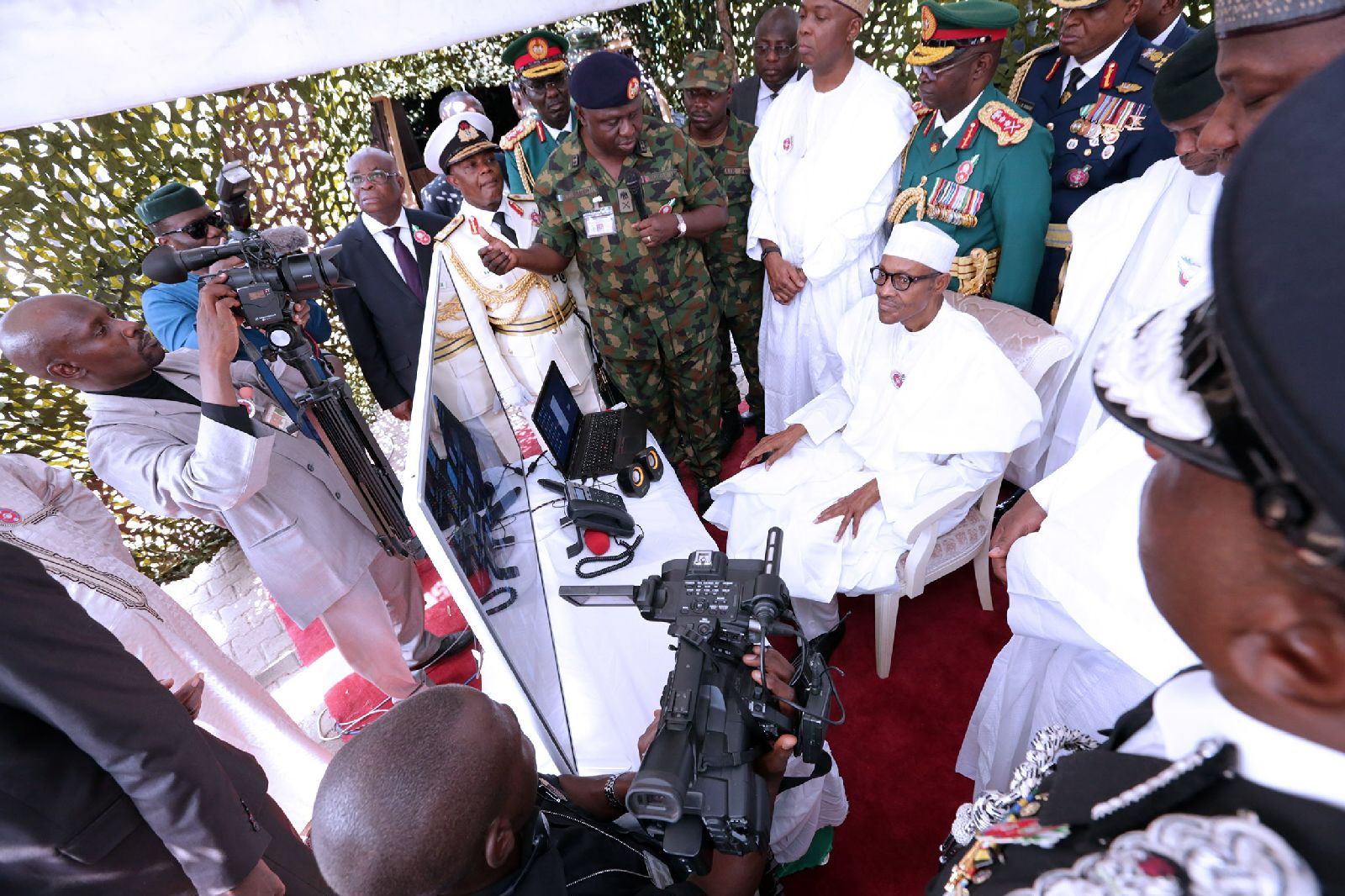 Buhari, Osinbajo, others honour fallen heroes