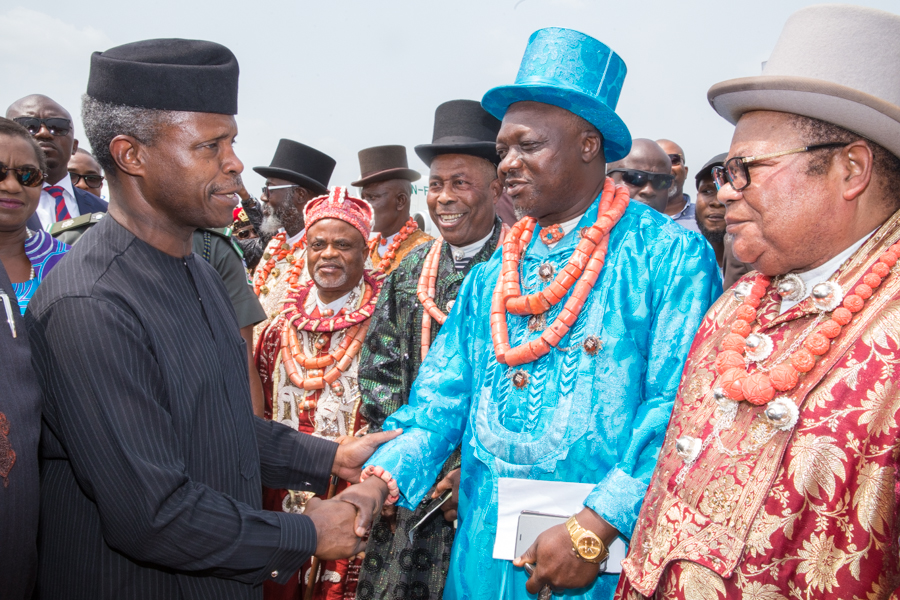 Acting President Yemi Osinbajo was received by the chiefs and elders of Rivers State on his arrival at the PortHarcourt airport to continue federal government’s Niger Delta dialogue on February, 2017