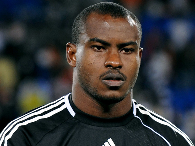Enyeama can still play for Eagles – Rohr