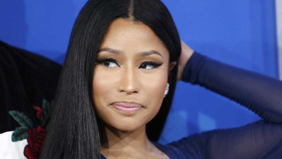 Nicki Minaj to pay college tuition fees for fans