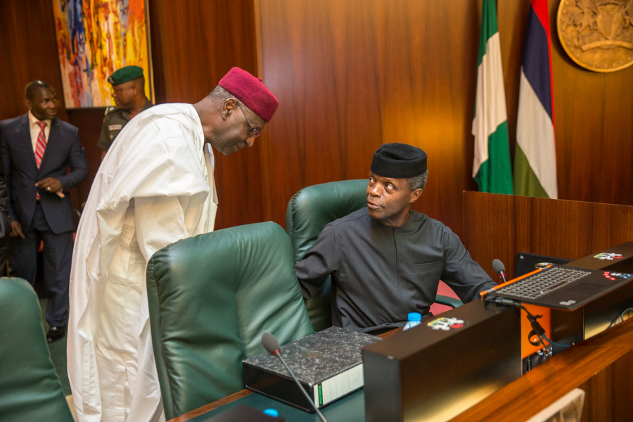 Acting President presides over FEC meeting