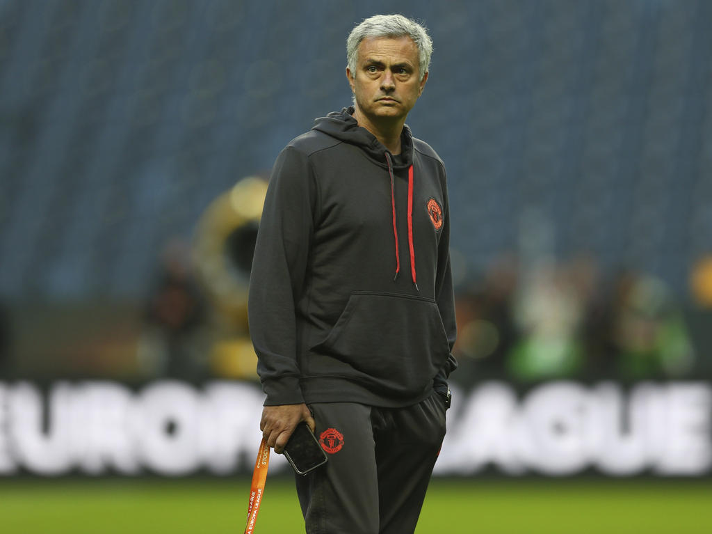 Mourinho to treat City game as friendly