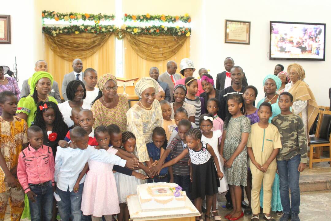 Aso Villa Chapel celebrates Osinbajo’s wife at 50