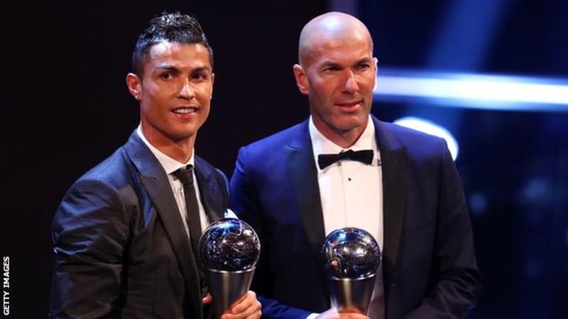 Ronaldo beats Messi to win FIFA Player of the Year Award