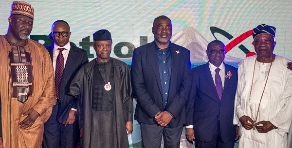 Vice President Yemi Osinbajo commissions Petroleum Storage Facility with 300m litres capacity Tank Farm in Ibefun, Ogun State (Photo)