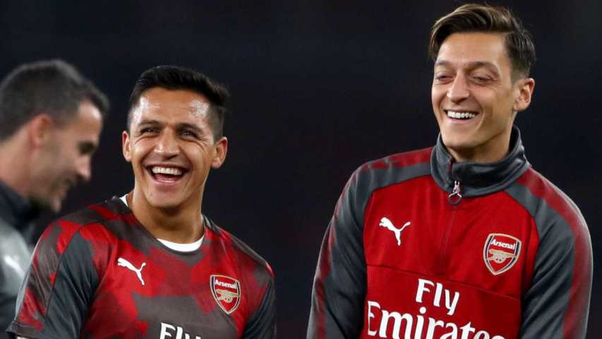 Wenger to find adequate replacements for Sanchez, Ozil