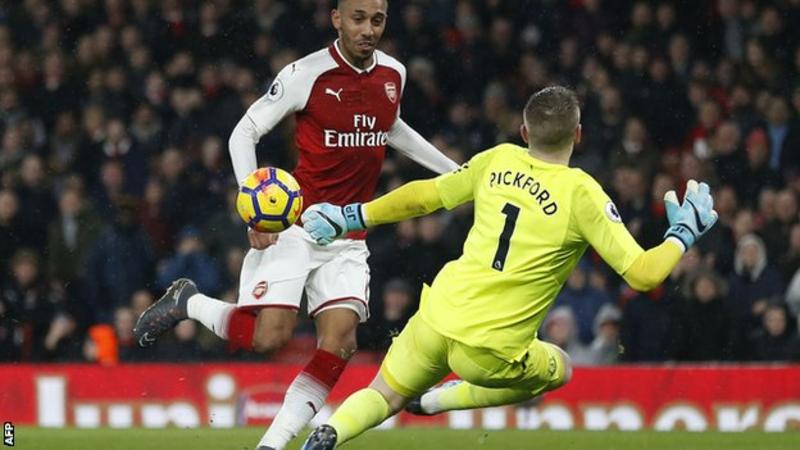 We must find balance between attack and defence – Wenger