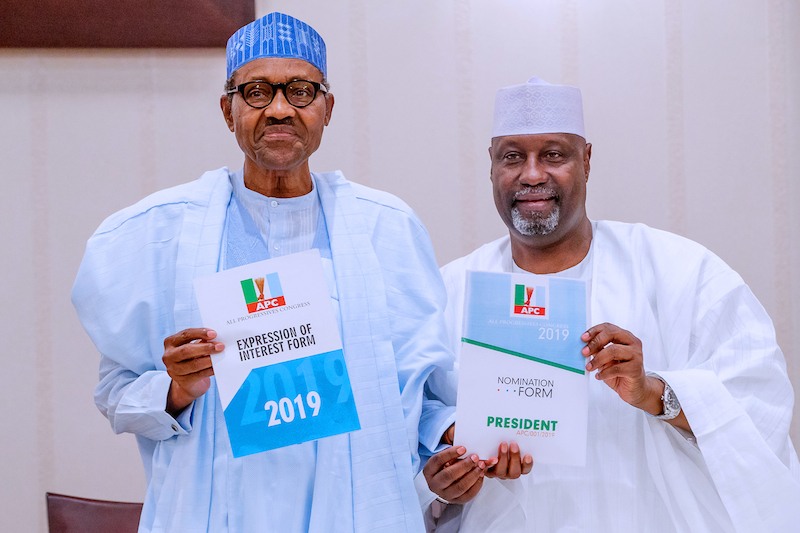 2019: Buhari receives N45m nomination form, says weak, selfish politicians have exited APC