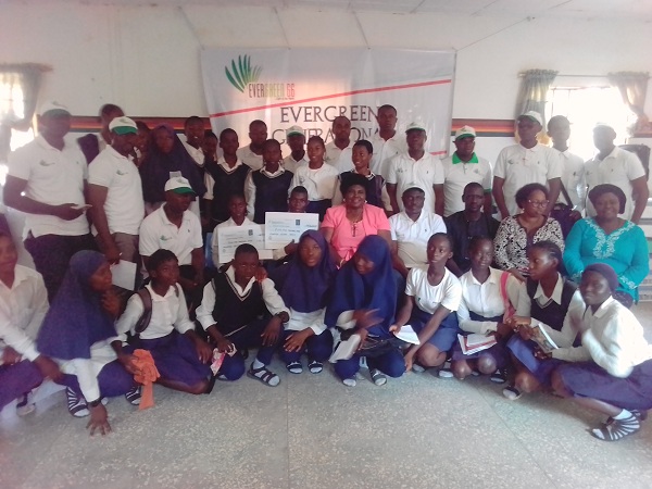 Evergreen Club awards bursary to 2 indigent GSS Karu students