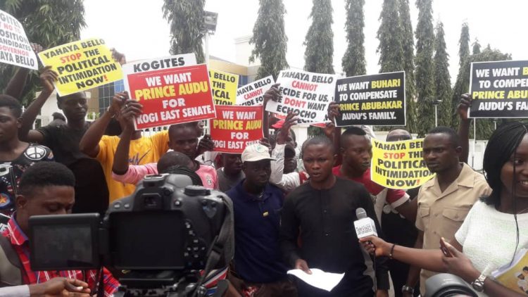Thugs disrupt anti-Yahaya Bello protest at APC headquarters