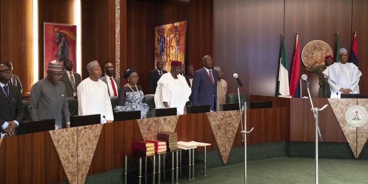Buhari swears-in new chairman, 29 commissioners of Revenue Mobilisation Commission