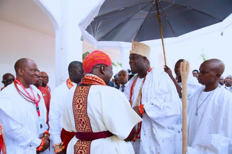 Ongoing infrastructure projects will be completed – Buhari
