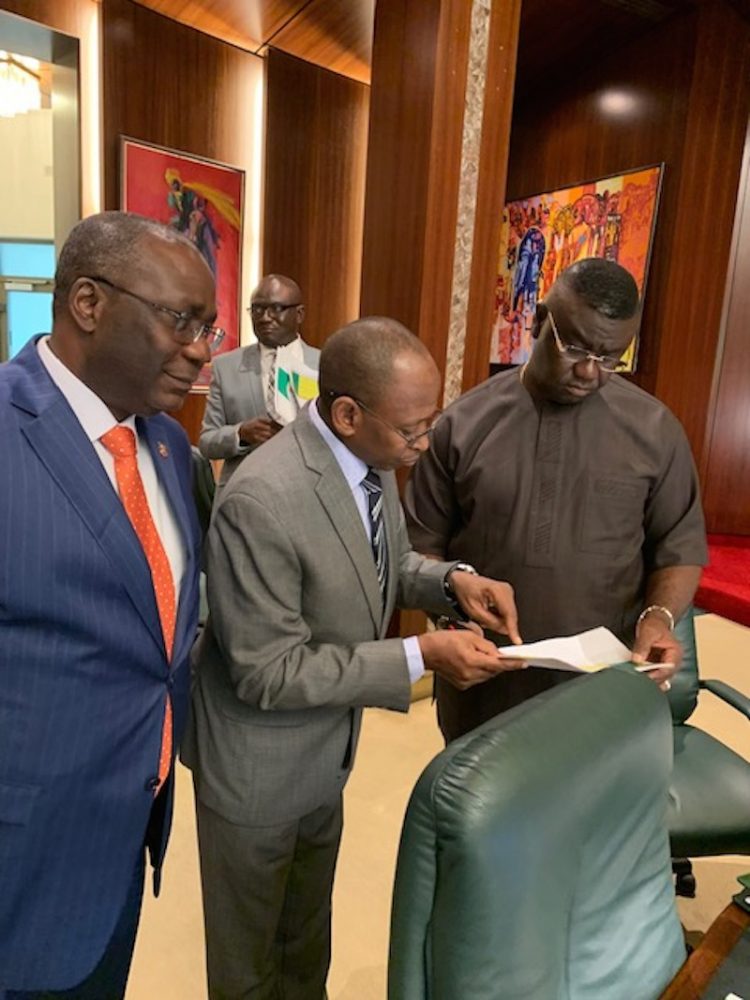 National Economic Council says Nigeria lost $1.3bn crude oil theft, pipeline vandalism