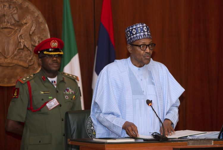 We must not fail Nigerians, Buhari tells ministers at maiden FEC meeting
