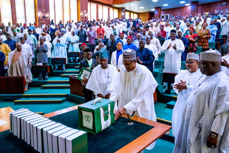 Photo News: Presentation of 2020 Budget