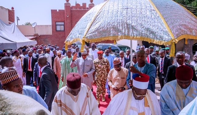 Buhari visits Maiduguri, sympathises with victims of Auno attacks