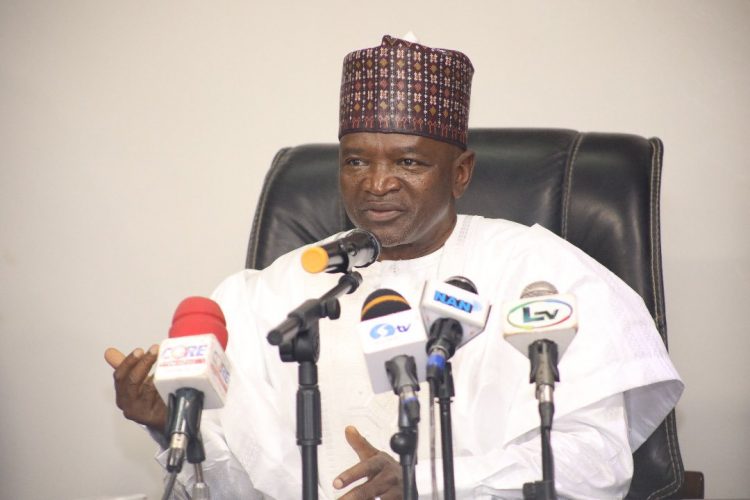 Nigerian govt to train 3,000 COVID-19 volunteers