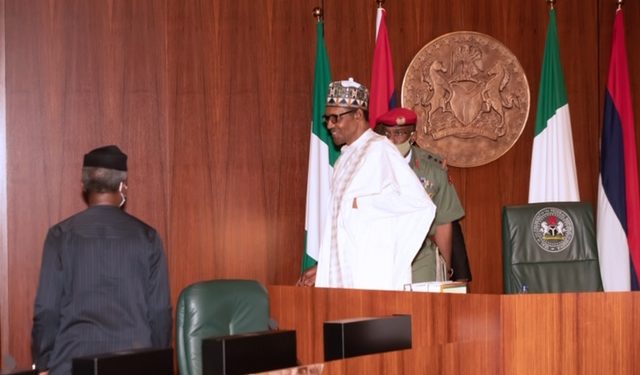 Buhari, Osinbajo, NASS leadership agree on deferment of electricity tariff hike