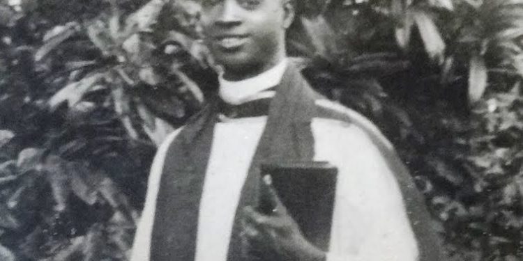Buhari salutes renowned educationist, Chief Alex Ajayi, at 90