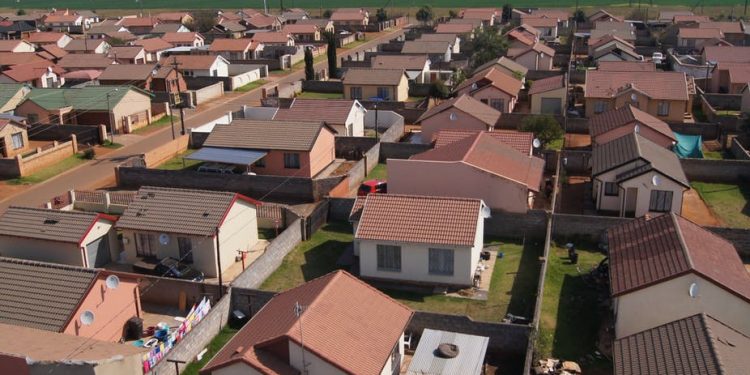 Close look at some South African households gives insights into COVID-19 vulnerability