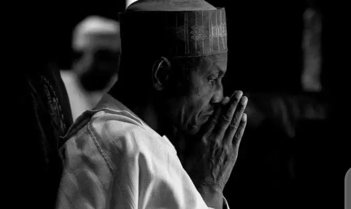 Buhari mourns long-time friend he called ‘daddy’