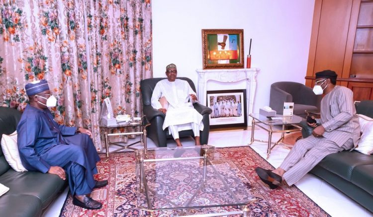 Buhari meets National Assembly leaders over #EndSARS protests