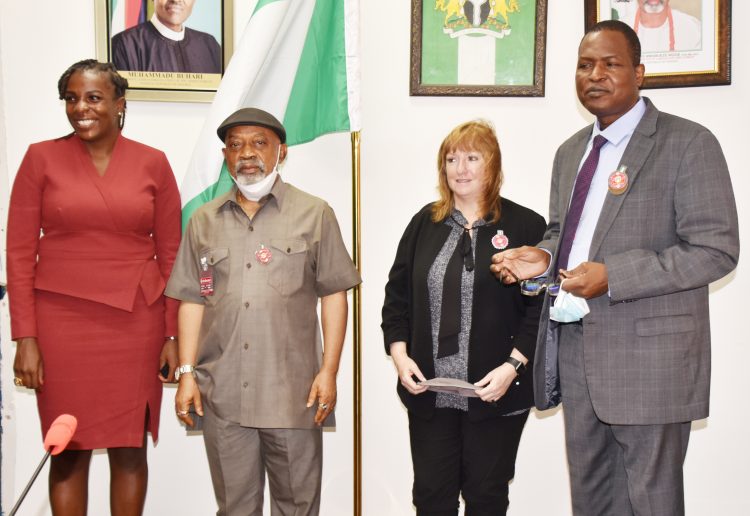 Nigerian govt mulls review of labour laws