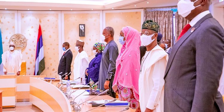 Nigerian govt okays N665 million contract variation for poultry farming in 4 states