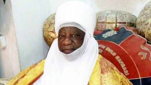 Buhari salutes Emir of Ilorin, Alhaji Ibrahim Sulu-Gambari at 81