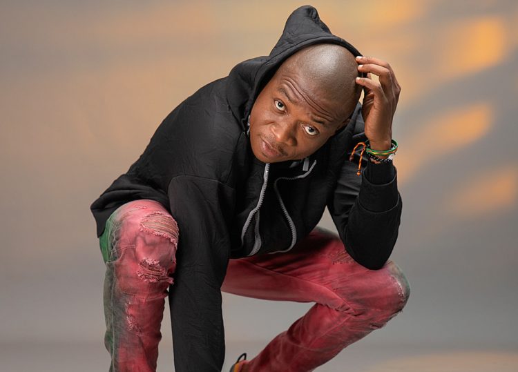Rapper Noel Empraw supports community basketball