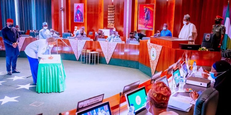 Buhari swears-in 6 INEC national commissioners