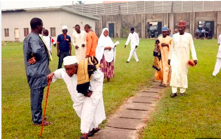 I’ll resolve tussle over Obalende prayer ground in 2 weeks – Buhari