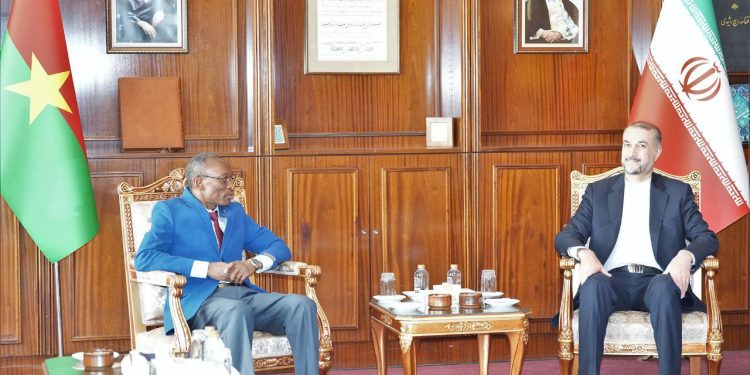 Iran Foreign Minister, Burkina Faso Prime Minister meet in Tehran, reaffirm determination to bolster ties