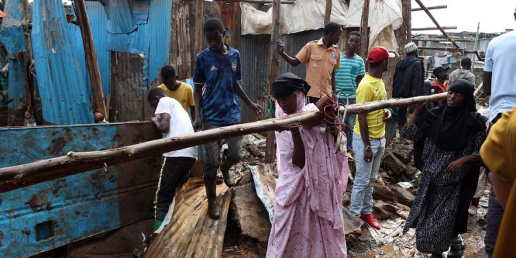 Heavy rainfall in East Africa forces thousands of refugees from their homes – UNHCR