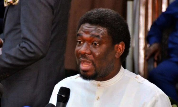 Raise salaries before fresh minimum wage talks, TUC tells FG
